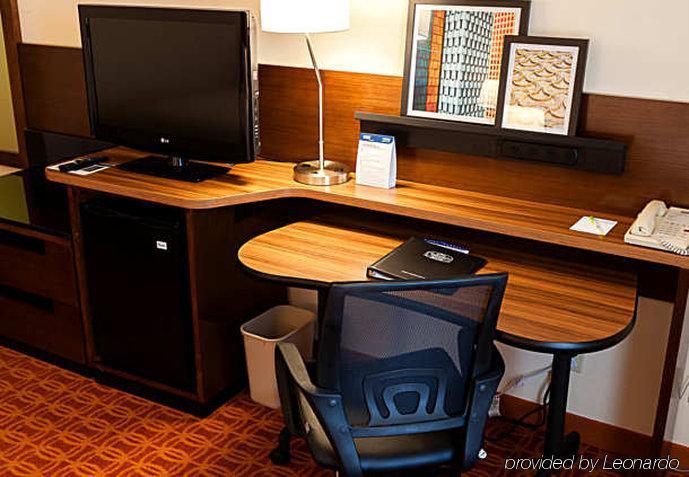Fairfield Inn & Suites By Marriott Tulsa Central Pokoj fotografie